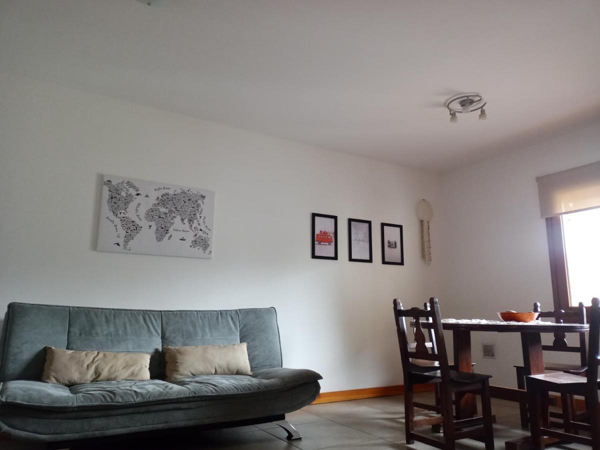 Comodo Departamento Centrico En San Martín de los Andes Екстериор снимка