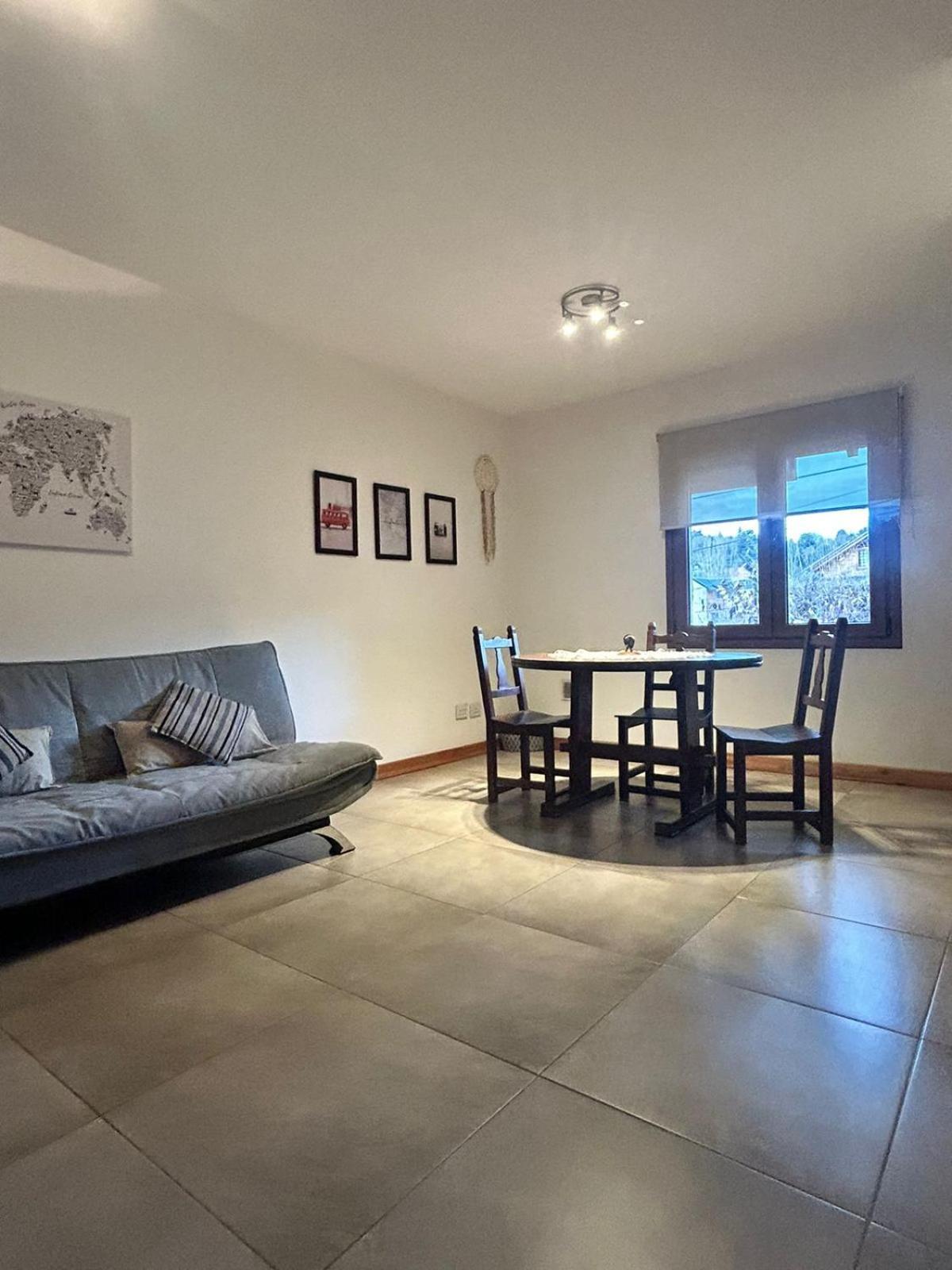Comodo Departamento Centrico En San Martín de los Andes Екстериор снимка